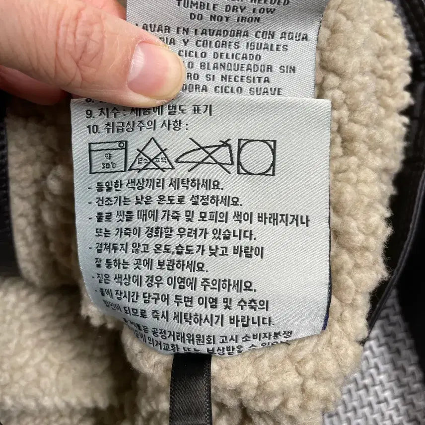 [BUNJANG] Levi's Shearling Collar Leather Jacket / 리바이스 양털카라 레더자켓