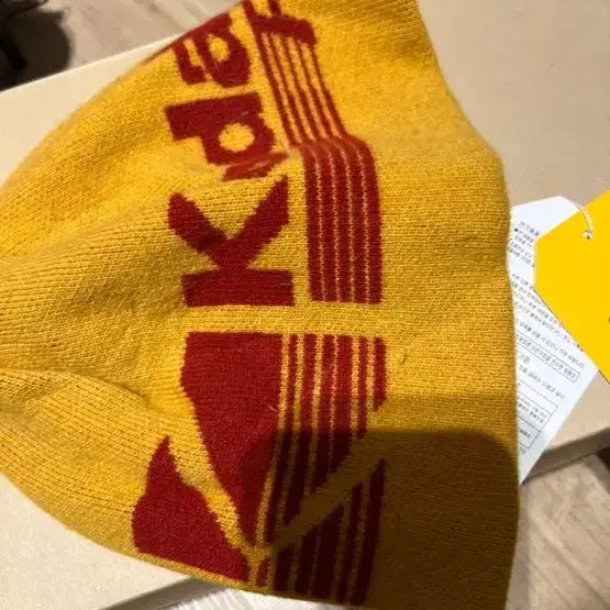 [BUNJANG] KODAK Beanie Yellow / 코닥 로고 편직 비니 옐로우 FREE (새상품)