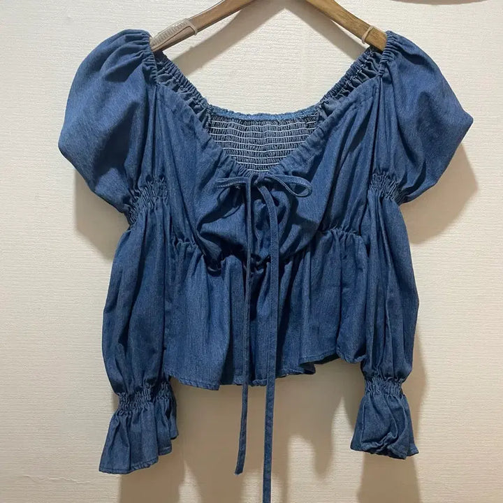[BUNJANG] Denim Puff Blouse / 청 데님 퍼프 블라우스줄로그 드오브 황언니 강자매 마리마켓 바이씨니