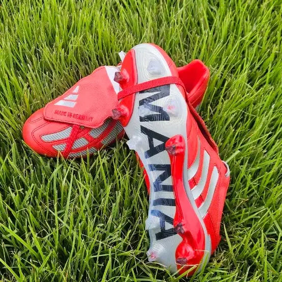 [BUNJANG] Made in Germany Predator Mania Cleats (Red) / 프레데터 매니아[265]