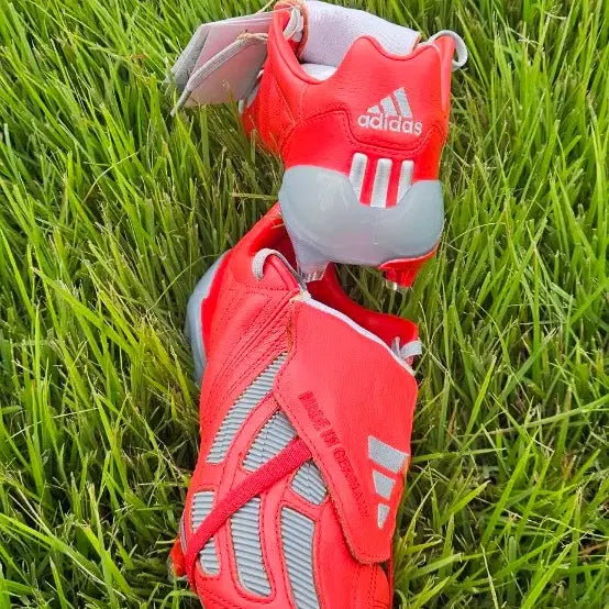 [BUNJANG] Made in Germany Predator Mania Cleats (Red) / 프레데터 매니아[265]