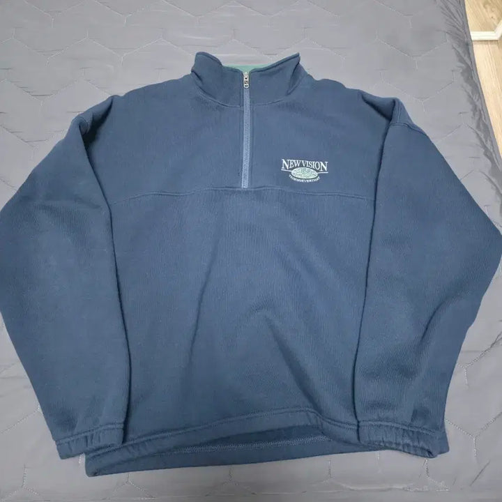 [BUNJANG] Le Sserafim Half Zip-up Navy / (L)디네댓 하프집업 네이비