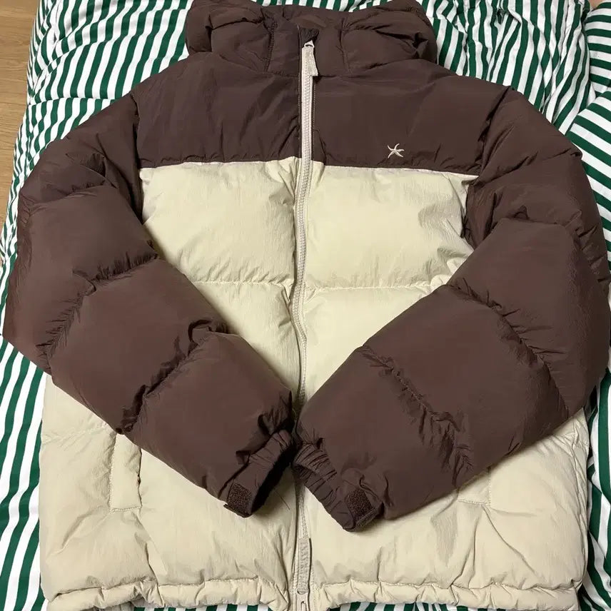 [BUNJANG] The Coldest Moment Duck Down Padded Jacket M / 더콜디스트모먼트 덕다운 패딩