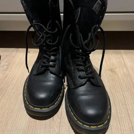 [BUNJANG] Dr. Martens 1490 Boots / 닥터마틴 1490