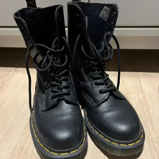 [BUNJANG] Dr. Martens 1490 Boots / 닥터마틴 1490