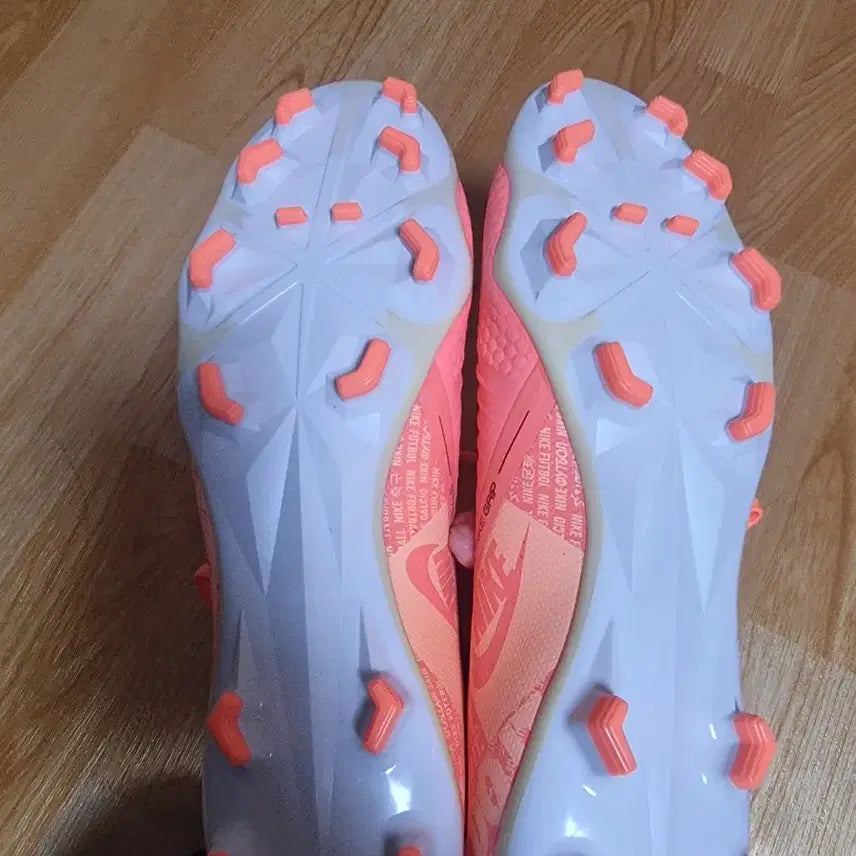 [BUNJANG] Nike Phantom Venom Pro FG / 나이키 팬텀 베놈 프로 FG