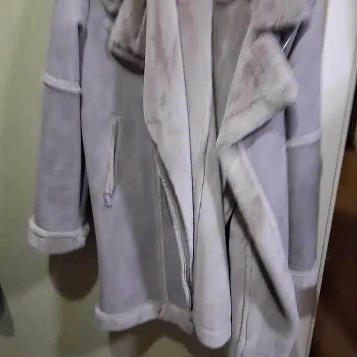 [BUNJANG] Suede Mouton Jacket (Women's) / 스웨이드 무스탕 자켓 (여성)