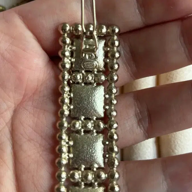 [BUNJANG] Chanel CC Logo Pearl Hairpin / 샤넬 CC 로고 진주 헤어핀 판매합니다