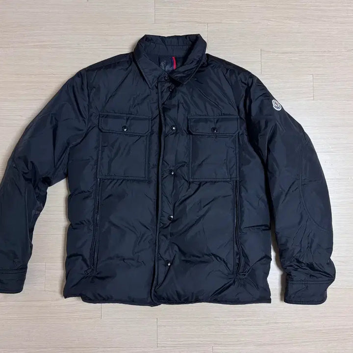 [SOLD OUT] 21FW 몽클레어 미오만드레 셔츠 패딩 블랙 2사이즈
