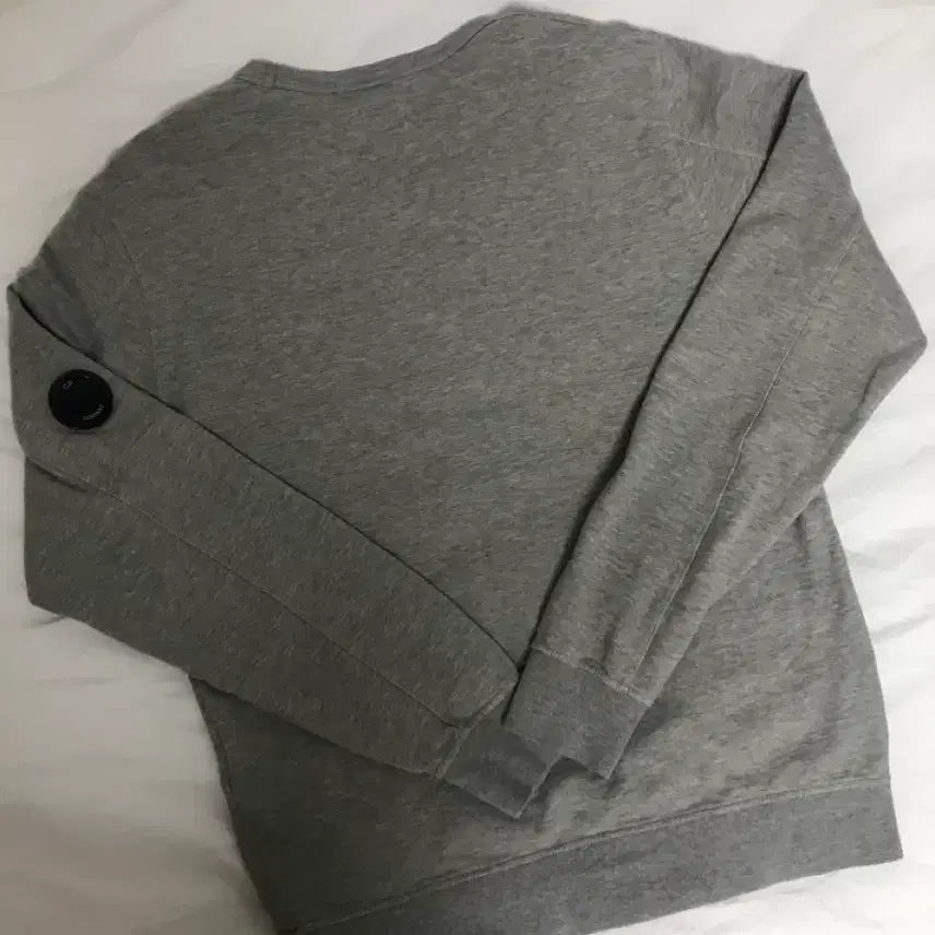 [BUNJANG] C.P. Company Gray Sweatshirt / C.P. 컴퍼니 그레이 맨투맨 티셔츠