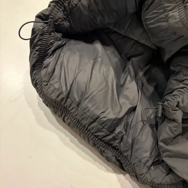 [BUNJANG] XL Eddie Bauer Padded Jacket / [XL] 에디바우어 패딩 점퍼 챠콜 C832