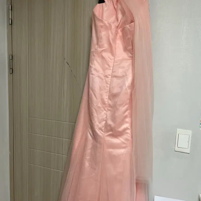 [BUNJANG] OLOEY Pink Wedding Dress (L) / [새제품] OLOEY 웜톤 핑크 웨딩 드레스 L(촬영드레스)