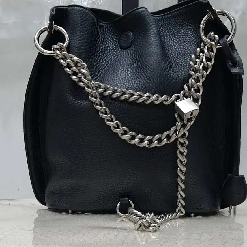 [BUNJANG] Other Two-Way Bag / OTHER AND 투웨이가방