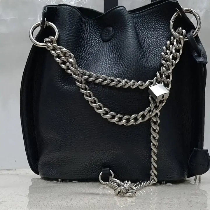 [BUNJANG] Other Two-Way Bag / OTHER AND 투웨이가방