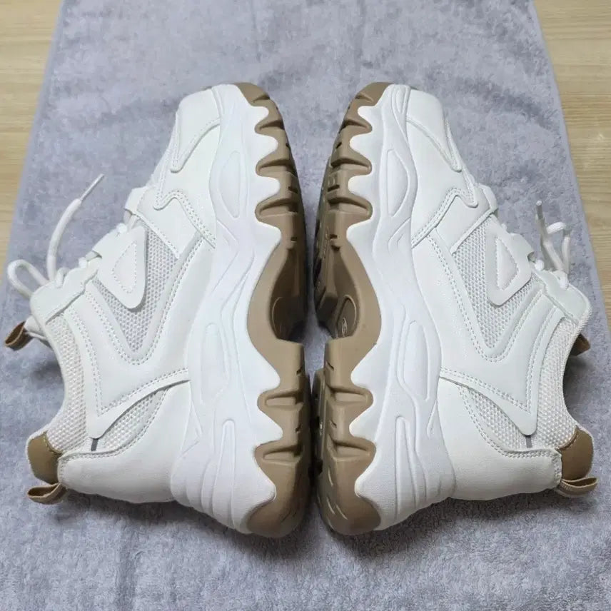 [BUNJANG] Elevated Sneakers / 발편한 키높이 운동화