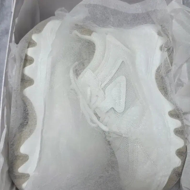 [BUNJANG] Elevated Sneakers / 발편한 키높이 운동화