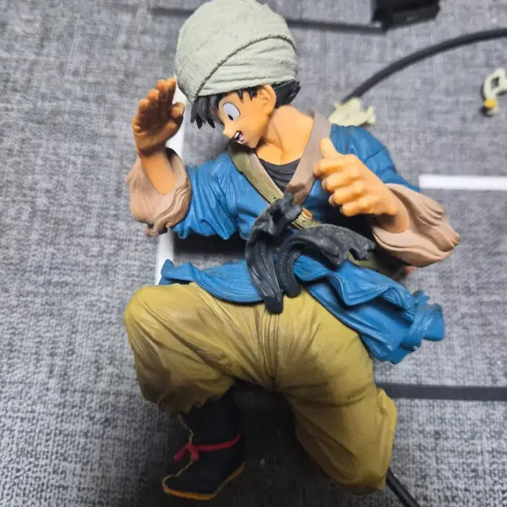 [BUNJANG] Dragon Ball BWFC Son Goku Figure / 정품 피규어 드래곤볼 bwfc 콜로세움 손오공 우산