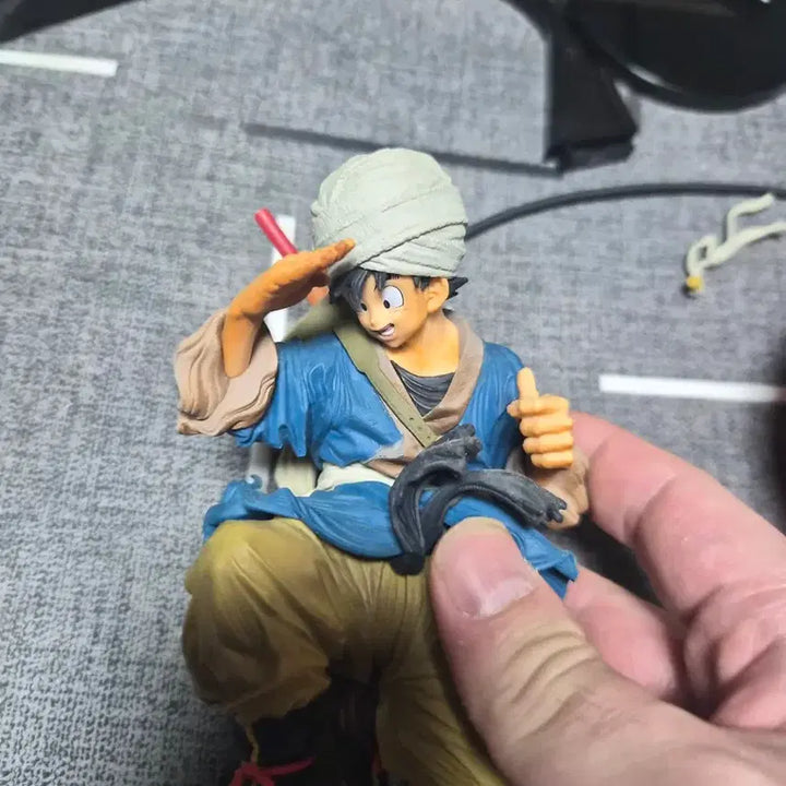 [BUNJANG] Dragon Ball BWFC Son Goku Figure / 정품 피규어 드래곤볼 bwfc 콜로세움 손오공 우산