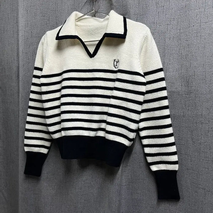 [BUNJANG] Rolarola Stripe Collar Knit (Size 55) / 로라로라(rolarola) 정품 스트라이프 카라 니트 55