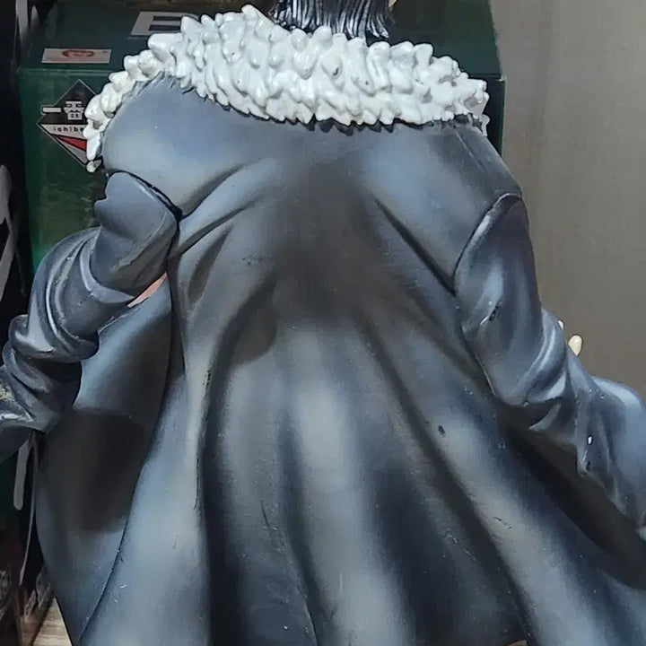 [BUNJANG] One Piece Crocodile Figure / 원피스 크로커다일 피규어