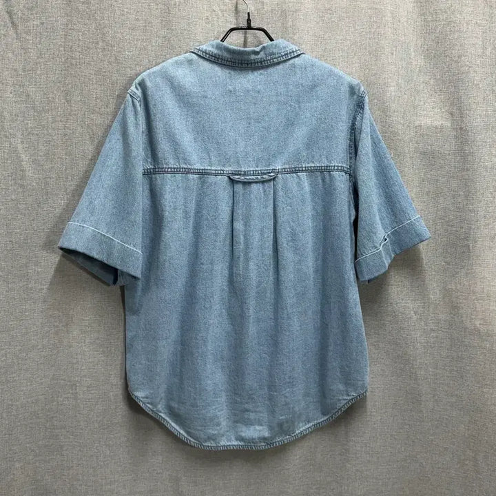 [BUNJANG] EN OR Half Denim Loose Fit Shirt / [EN OR] 엔오르 하프 데님 루즈핏 청셔츠-FREE