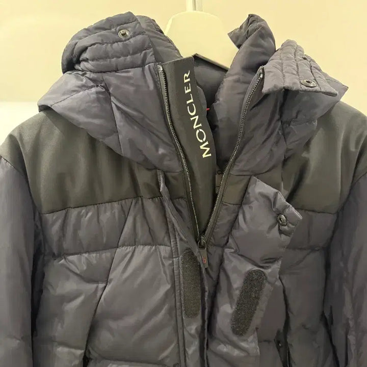 [BUNJANG] Moncler Grenoble Durand Jacket / 몽클레어 Moncler Grenoble Durand Jacket