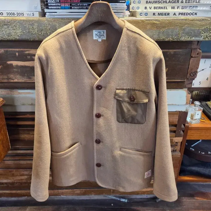 [BUNJANG] Holic Sune Cardigan / 홀리선 카디건