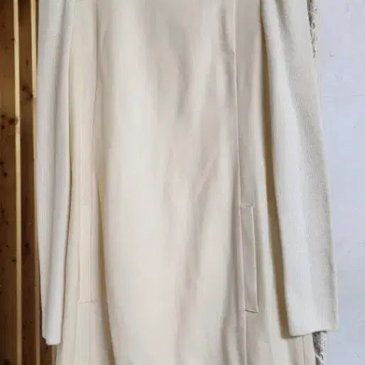 [BUNJANG] OZOC Frill Dress / 오즈세컨 원피스 프릴 장식