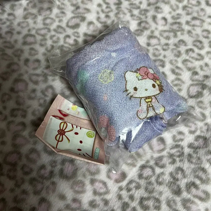 [BUNJANG] Sanrio Hello Kitty Drawstring Pouch / [새상품] 산리오 헬로키티 조리개 파우치 가챠