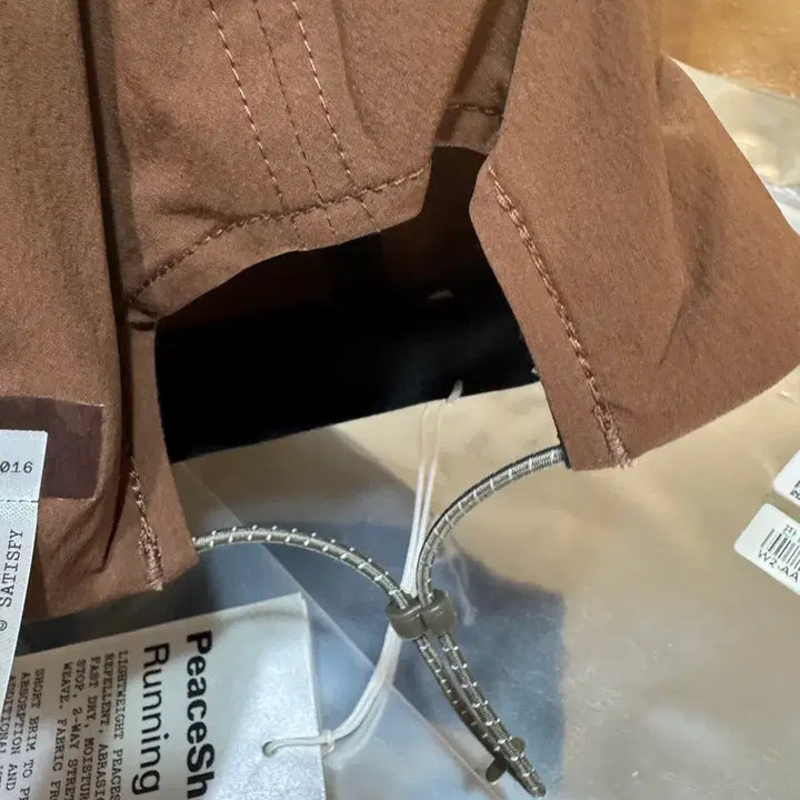 [BUNJANG] Satisfy Peace Shell Running Cap Brown / 새티스파이 satisfy 피스쉘  러닝 캡 브라운 (새상품)