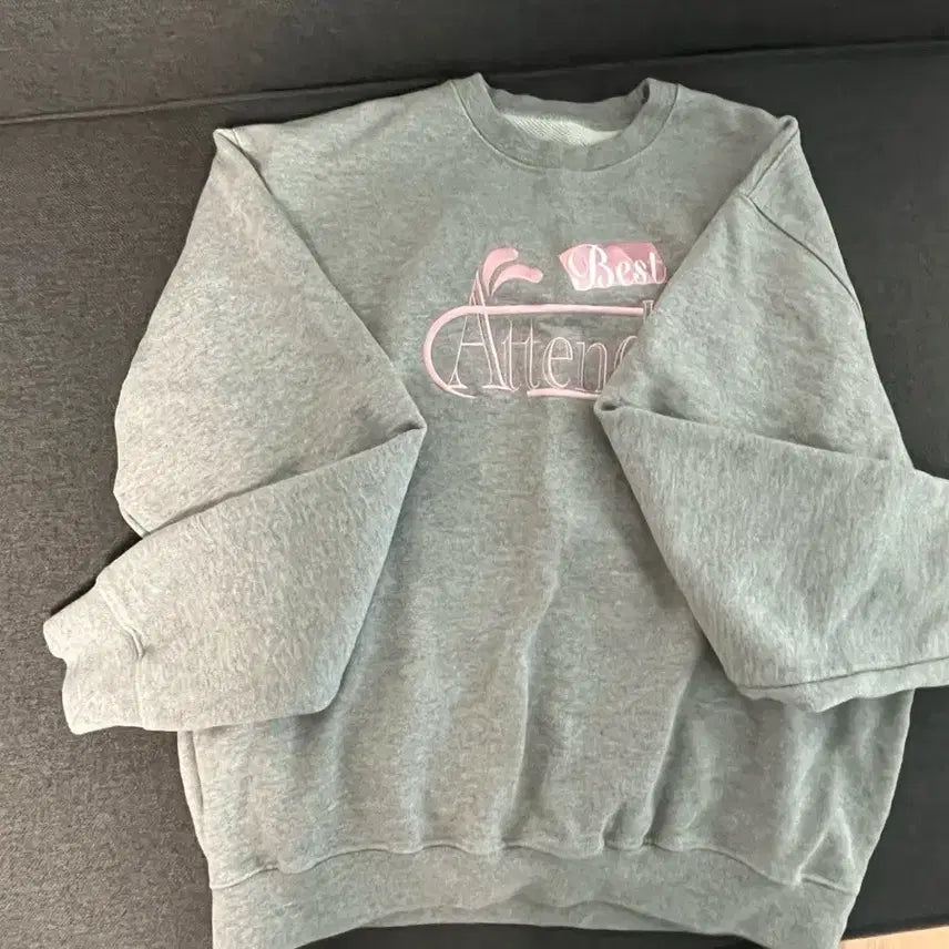 [BUNJANG] ATZ Hoodie / 어텐즈 맨투맨