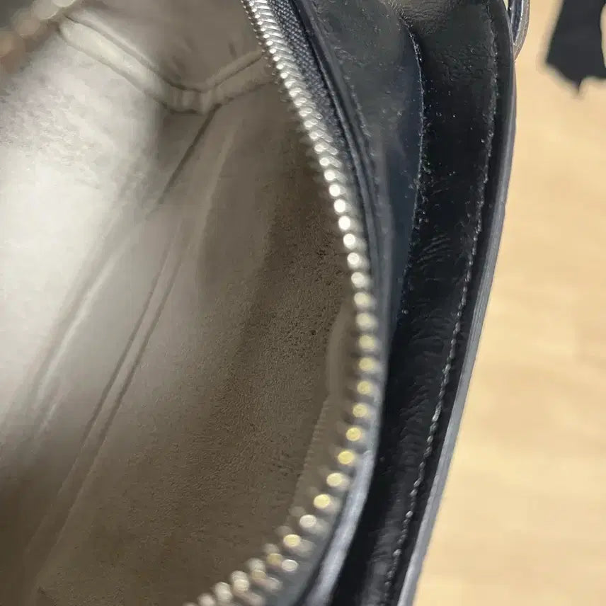 [BUNJANG] Murr Sling Bag Mini Black / 무르 플링백 미니 블랙