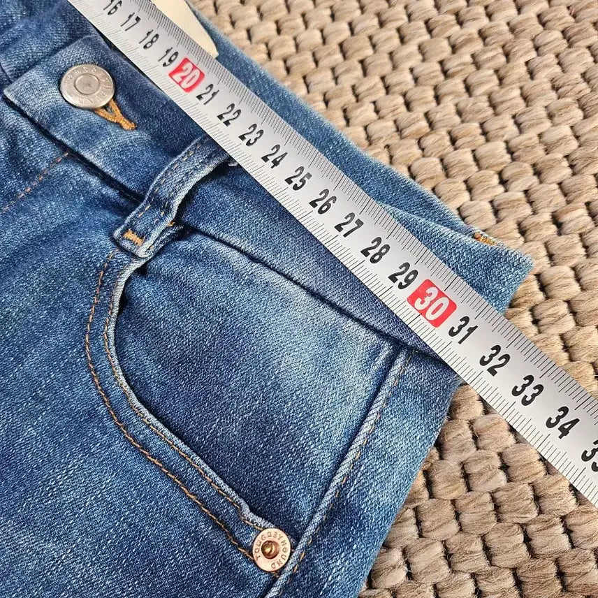 [BUNJANG] Tom Greyhound Jeans S Size / 톰 그레이하운드 청바지 S사이즈