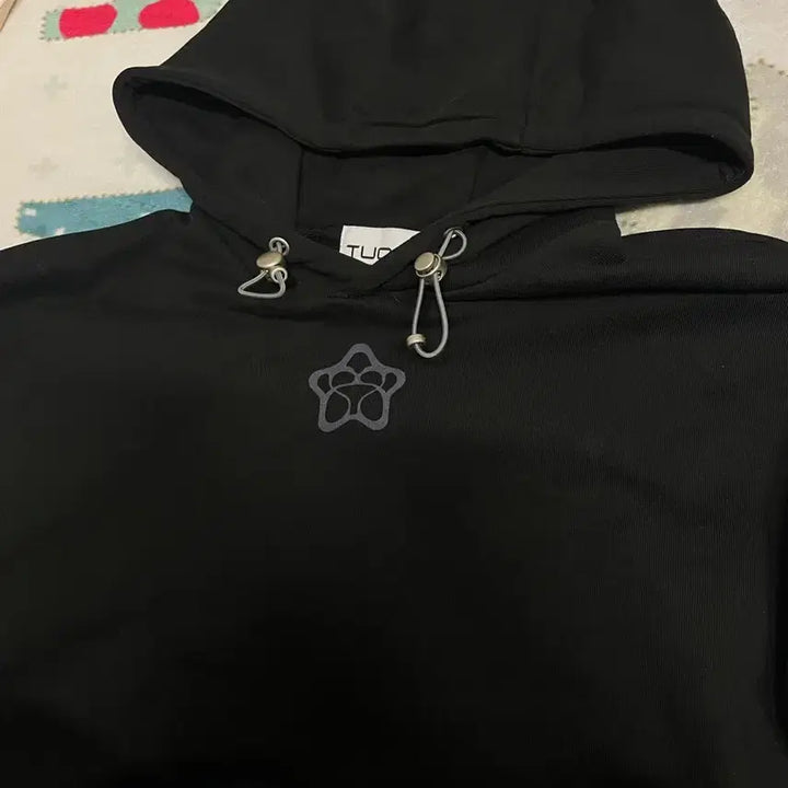 [BUNJANG] Tuomio Frill Layered Hooded Sweatshirt / 뚜오미오 FRILL LAYERED HOOD 레이어드 후드티