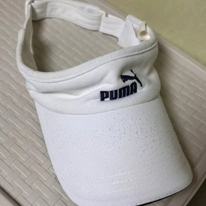 [BUNJANG] Puma White Sun Cap Golf Hat / 푸마 화이트 썬캡 모자 여름 물놀이 휴가철 자외선차단 모자 골프모자