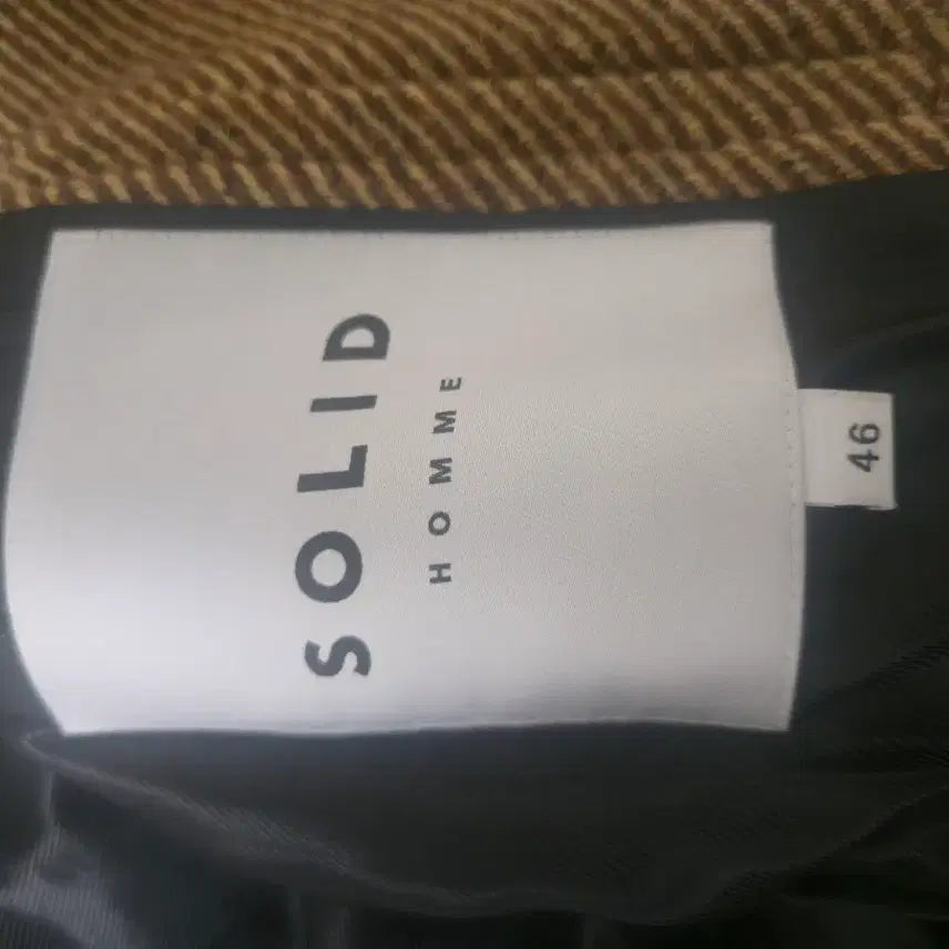 [BUNJANG] Solid Homme 22SS Herringbone Brown Wool Short Coat / 솔리드옴므 22ss 헤링본 브라운 울 숏 코트