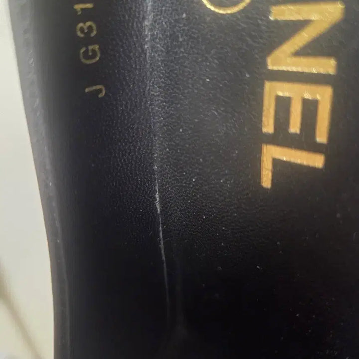 [BUNJANG] Black Pearl Heel Pumps (Size 35) / 샤넬 진주굽 블랙 펌프스 힐 35사이즈