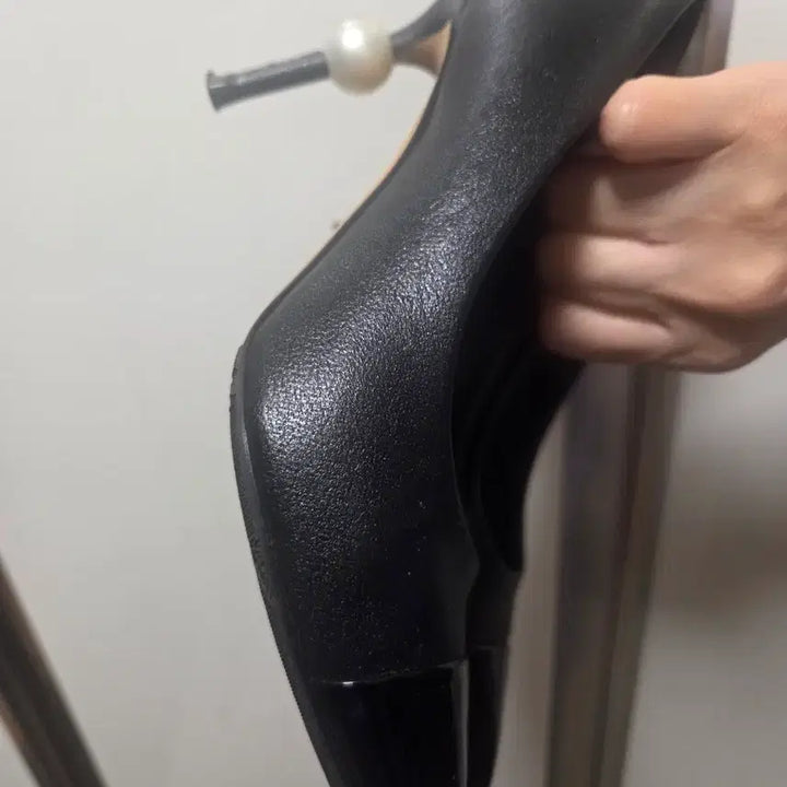 [BUNJANG] Black Pearl Heel Pumps (Size 35) / 샤넬 진주굽 블랙 펌프스 힐 35사이즈