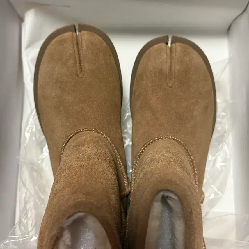 [BUNJANG] Jollysick Tabby Ugg Boots / Jollysick 타비 어그부츠 새상품