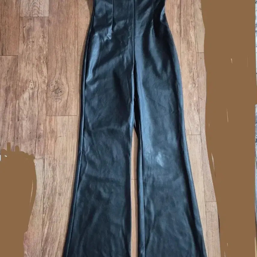 [BUNJANG] ZARA Black Leather Tube Top Jumpsuit / ZARA 자라 블랙 가죽 튜브탑 점프수트 M 새상품