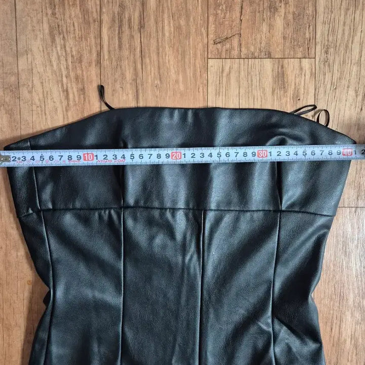 [BUNJANG] ZARA Black Leather Tube Top Jumpsuit / ZARA 자라 블랙 가죽 튜브탑 점프수트 M 새상품