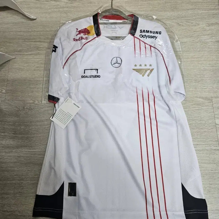 [BUNJANG] T1 24 Worlds Uniform (4 Stars) - L Size / T1 24 월즈 유니폼(4성)