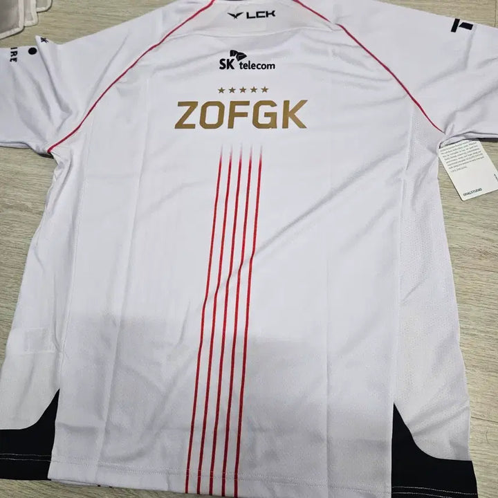 [SOLD OUT] T1 24 월즈 우승기념 유니폼(5성)