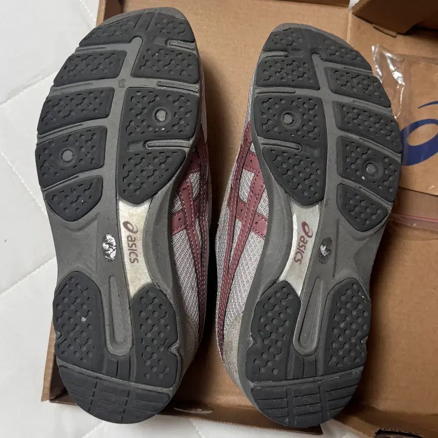 [BUNJANG] Asics Life Walker Gray Sneakers / 아식스 라이프워커 핑크 215 (우먼 여성 220 210 웜 그레이)