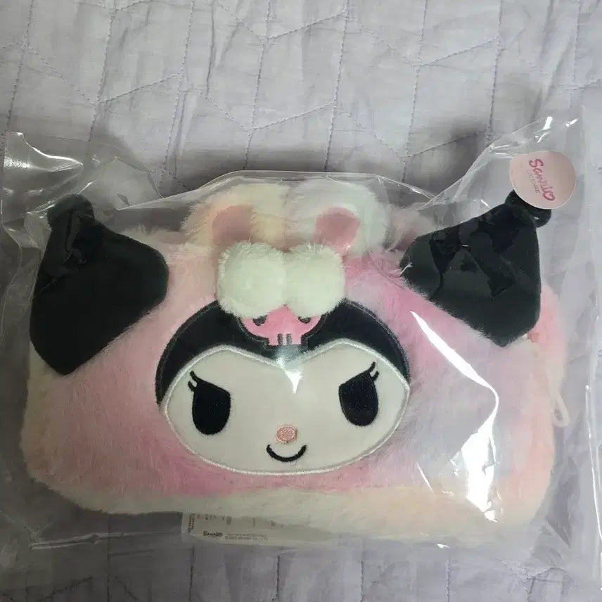 [BUNJANG] Sanrio Kuromi Fur Pouch / 산리오 쿠로미 털 파우치