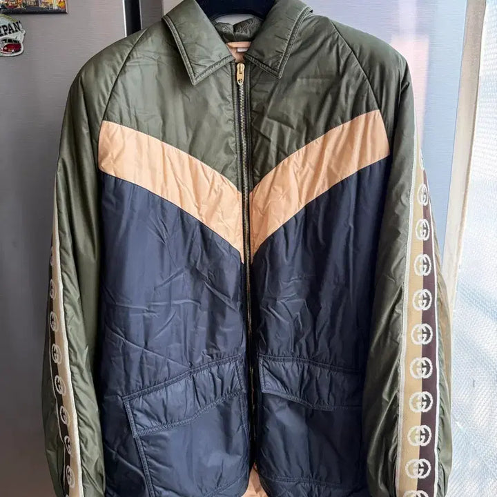 [BUNJANG] Gucci GG Logo Padded Jumper Size 56 / 구찌 GG로고 패딩 점퍼 56