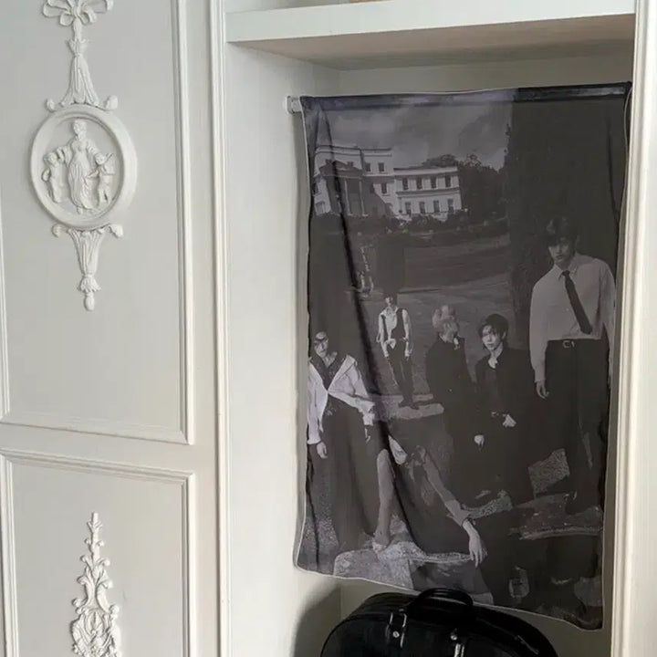 [BUNJANG] RIIZE Silence and Ripple Exhibition Group Fabric Poster / 라이즈 고요와 파동 전시회 단체 패브릭 포스터 A 원가이하양도