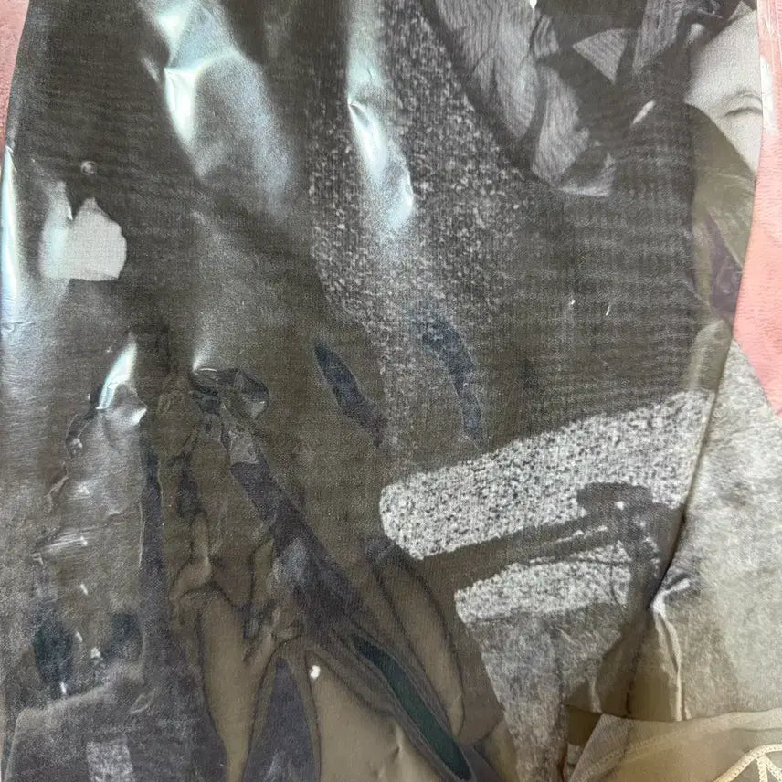 [BUNJANG] RIIZE Silence and Ripple Exhibition Group Fabric Poster / 라이즈 고요와 파동 전시회 단체 패브릭 포스터 A 원가이하양도