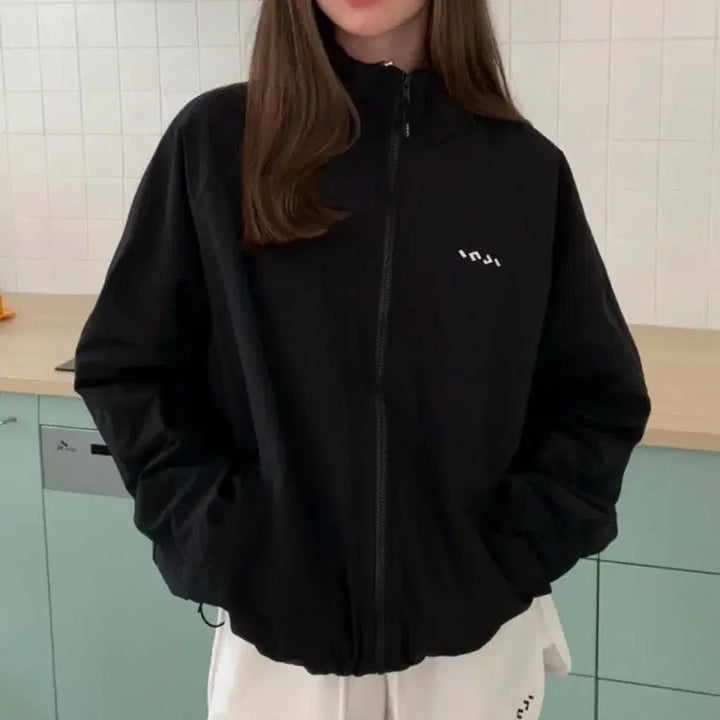 [BUNJANG] Active Nylon Windbreaker / 인지액티브 나일론 윈드브레이커