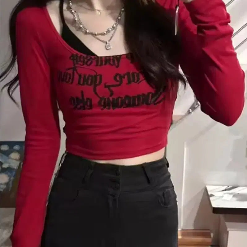 [BUNJANG] Lettering Print Crop Long Sleeve T-shirt Red / 레터링 프린팅 크롭 긴팔 티셔츠 레드